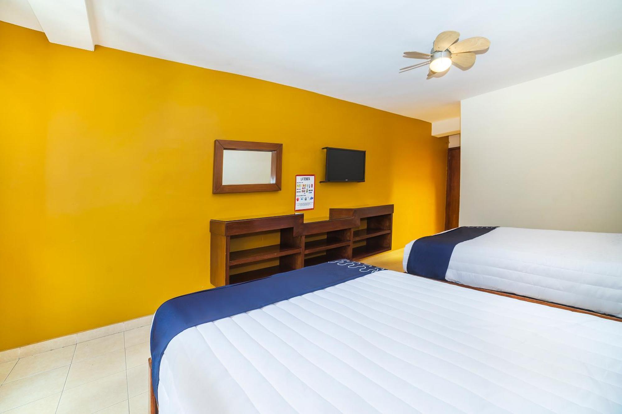 Capital O Hotel Casa Blanca Селая Экстерьер фото