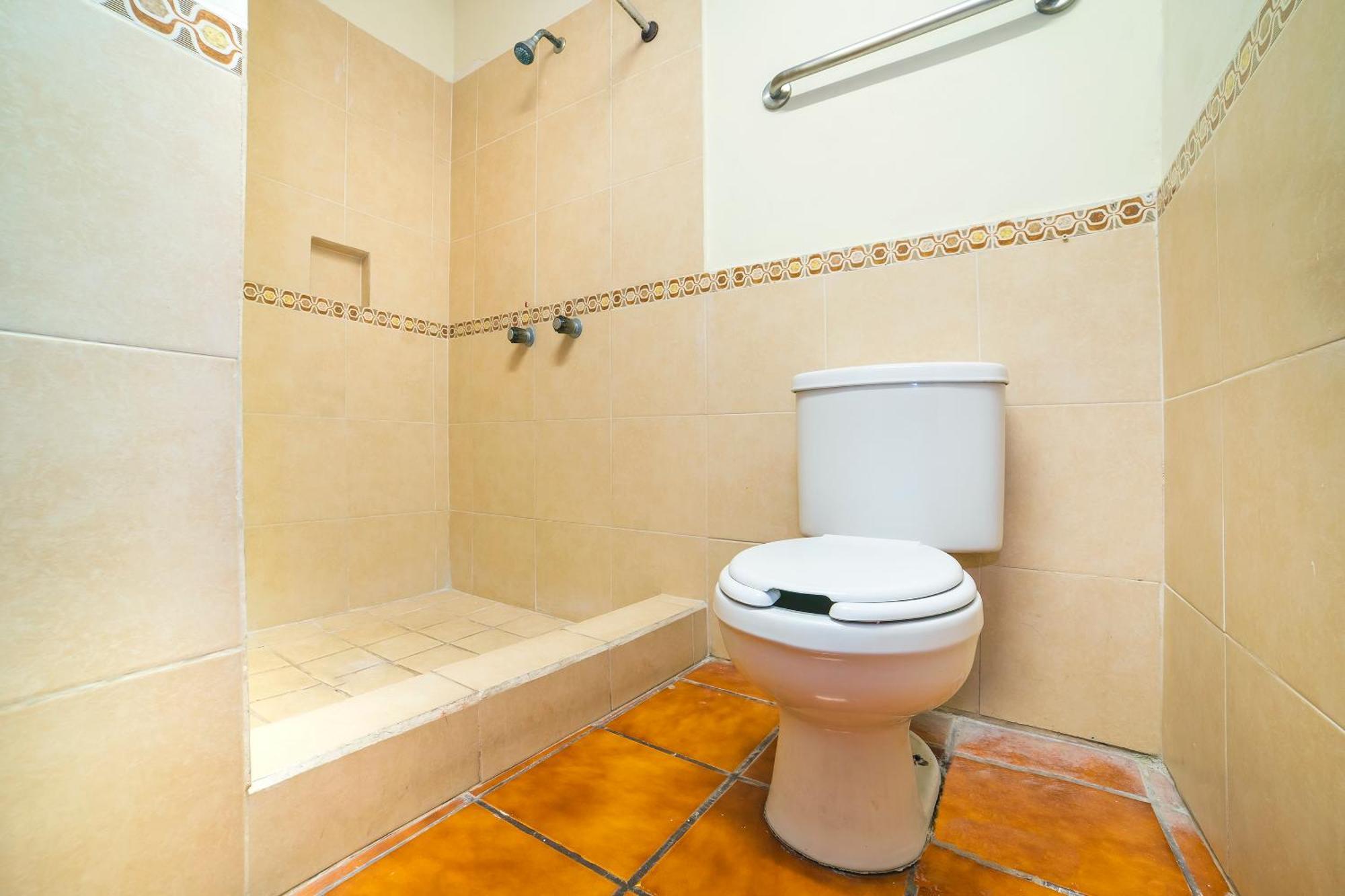 Capital O Hotel Casa Blanca Селая Экстерьер фото